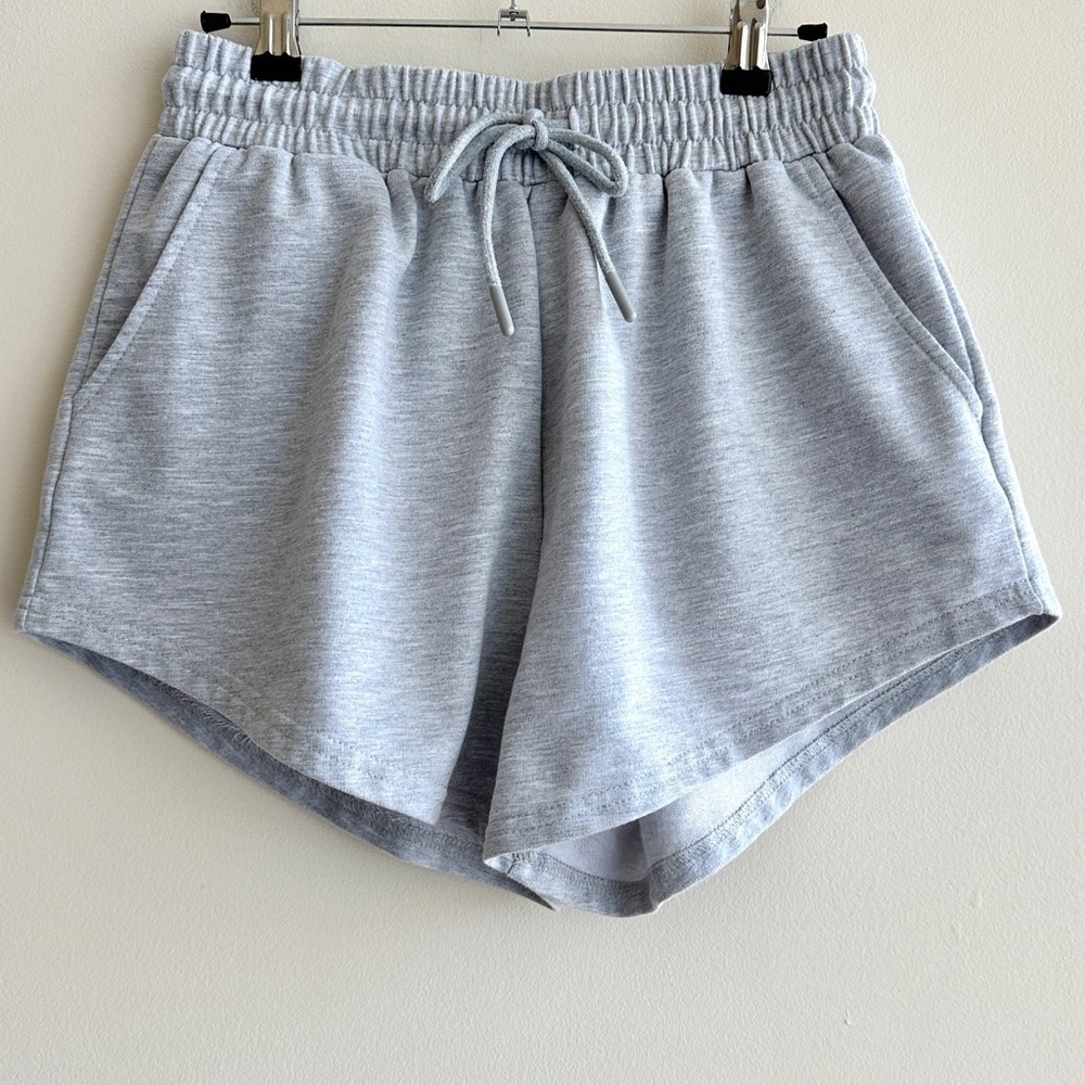 Amazon Grey High Waisted Sweat Shorts, Activewear Shorts, Size Medium